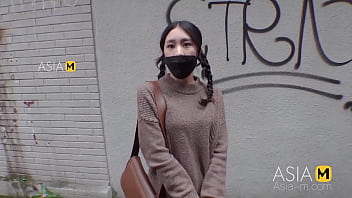 ModelMedia Asia-Street Hunting-Tan Ying Ying-MDAG-0001-Best Original Asia Pornography Video