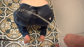 Pissing